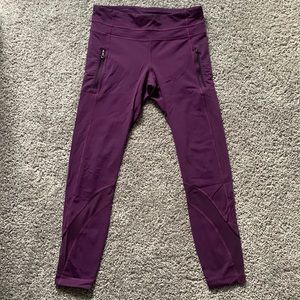 Lululemon Size 6 Purple Leggings with Mesh